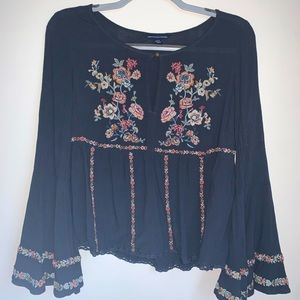 American eagle, size small, floral embroidery